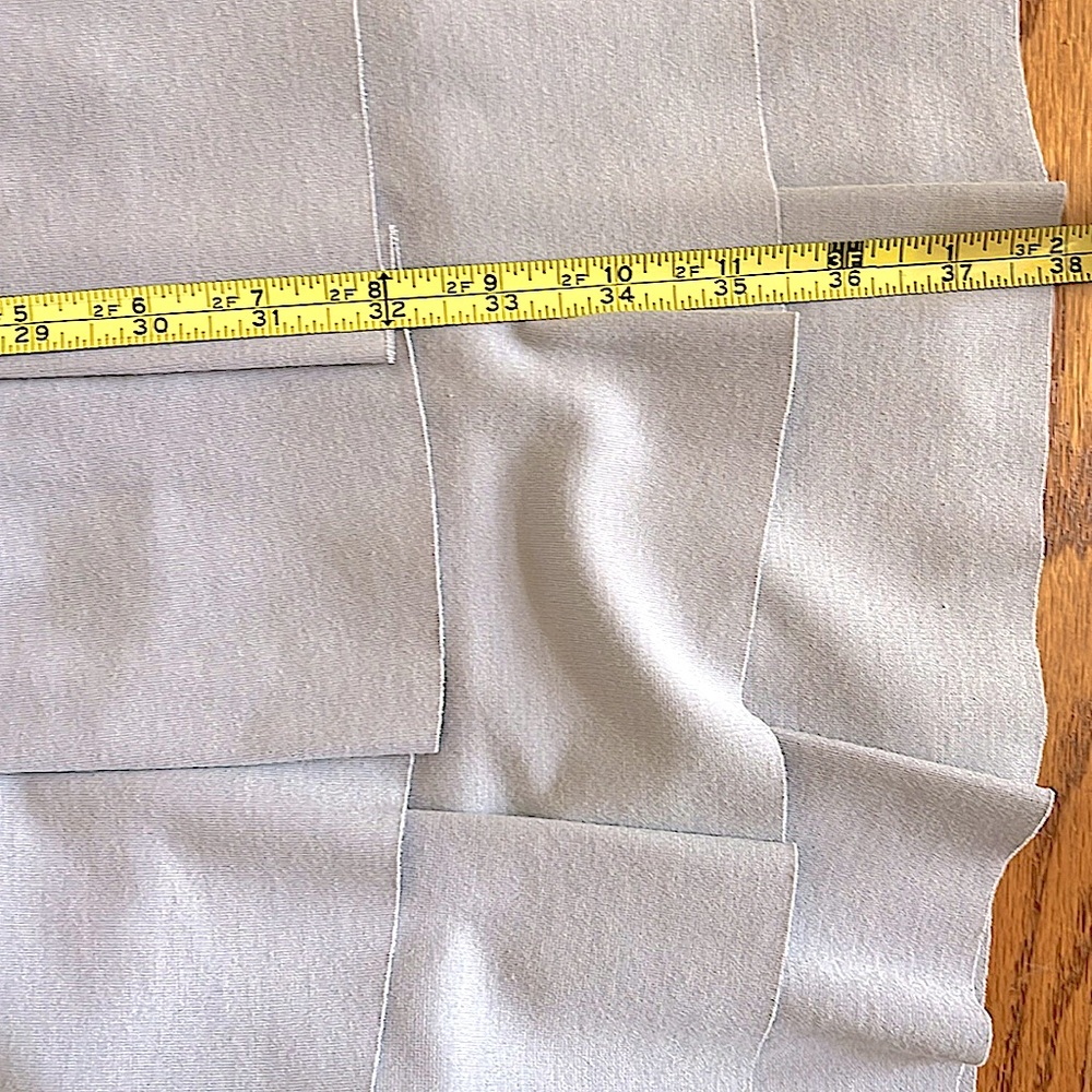 🔥NWOT EuropeanStyleItalyStunning DressTimelessDesignFigureFlatteringSoftGreyM/L - Picture 8 of 13